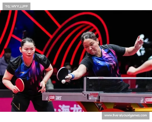 何卓佳-孙铭阳双打苦战五局，深圳大学队逆转晋级